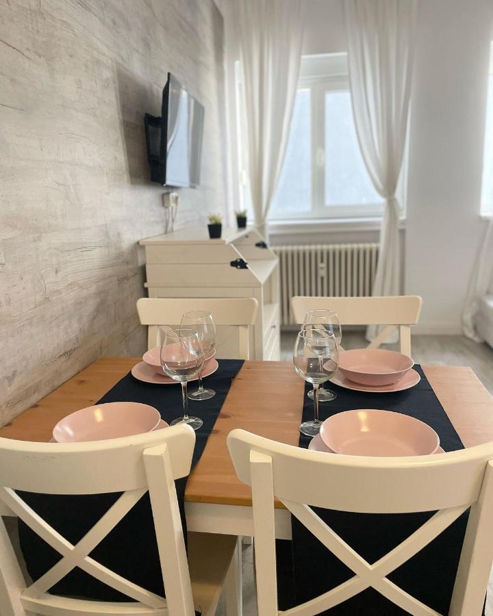 White Apartment Bukareszt Zewnętrze zdjęcie